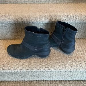 Merrell booties